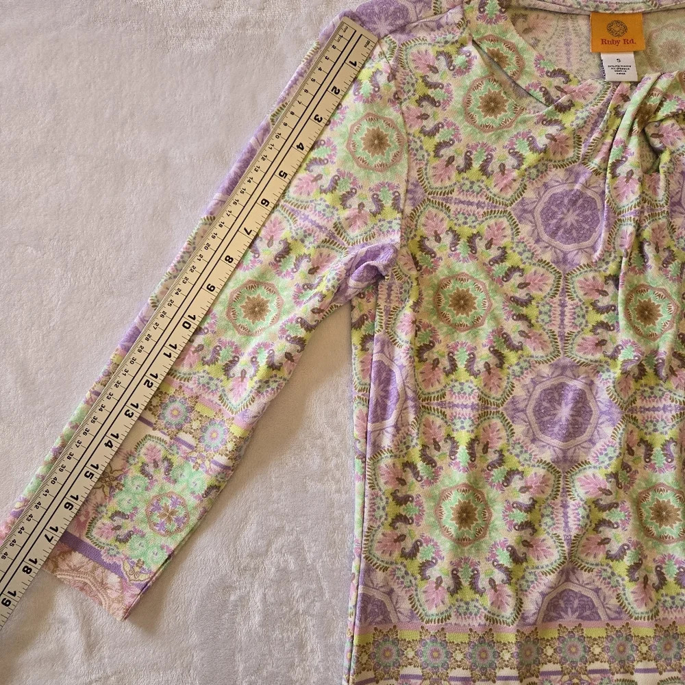 NWT Ruby Rd. Printed Blouse - Picture 5 of 8